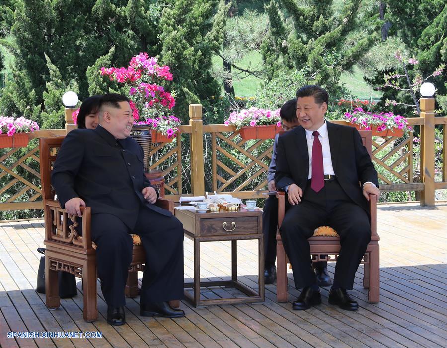 Xi Jinping y Kim Jong Un mantienen conversaciones en Dalian