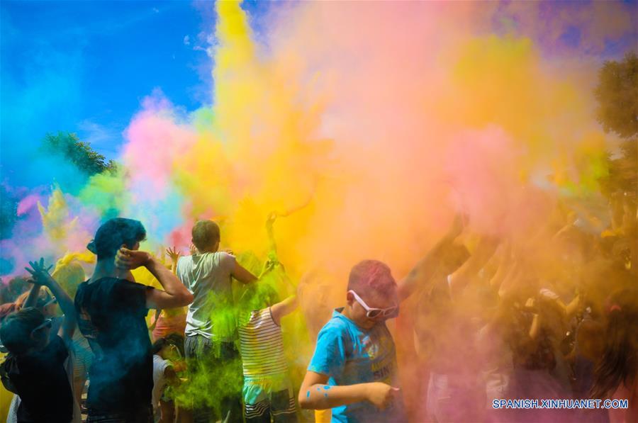 Celebran la Carrera de Color en Polonia