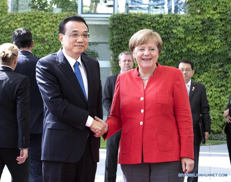 Primer ministro chino pide esfuerzos China-Alemania para promover libre comercio