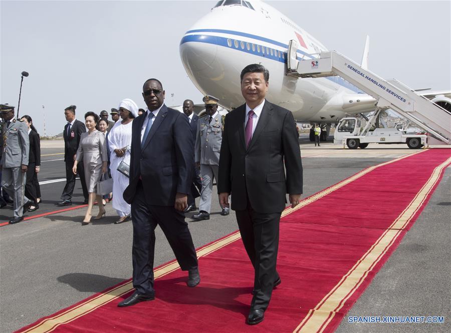 Xi llega a Senegal para visita de Estado