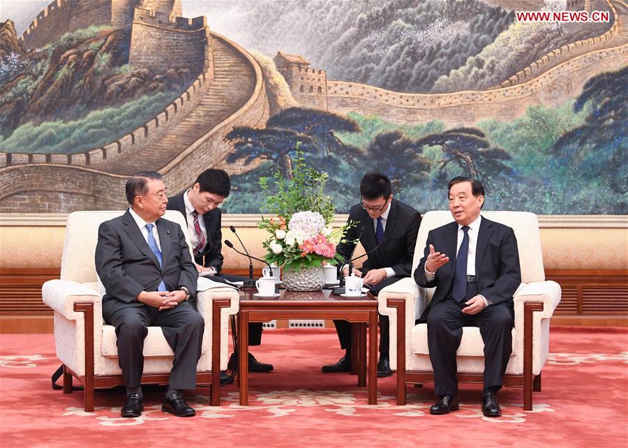 Primer ministro chino pide relaciones China-Japón sanas y estables