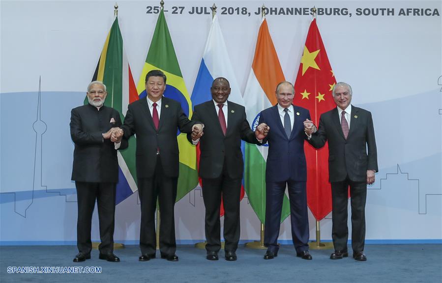 Líderes de BRICS prometen fortalecer sistema de comercio multilateral