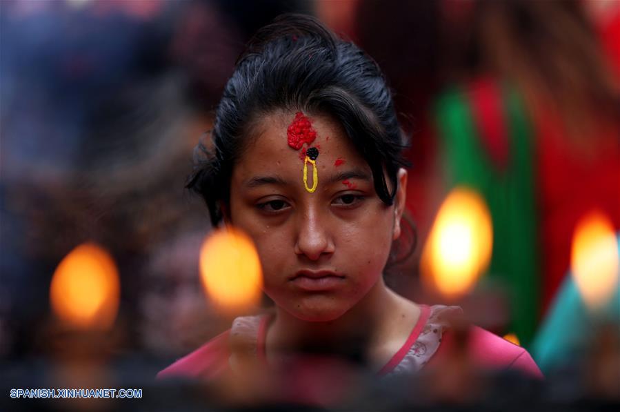 Se celebra el Shrawan Somvar en Katmandú, Nepal
