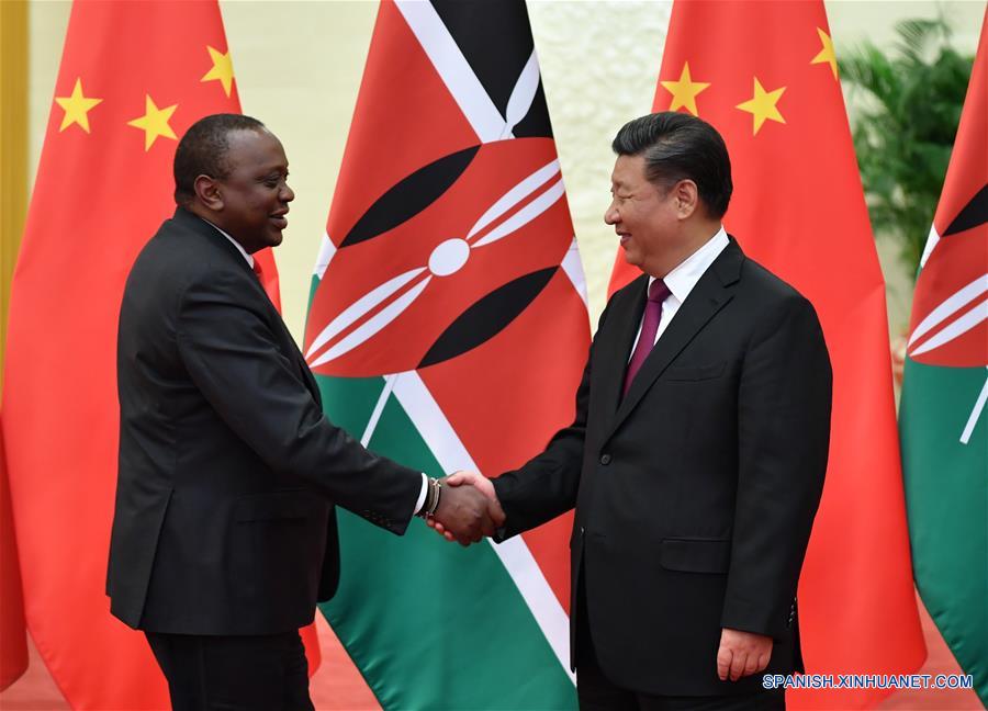 Xi se reúne con presidente keniano