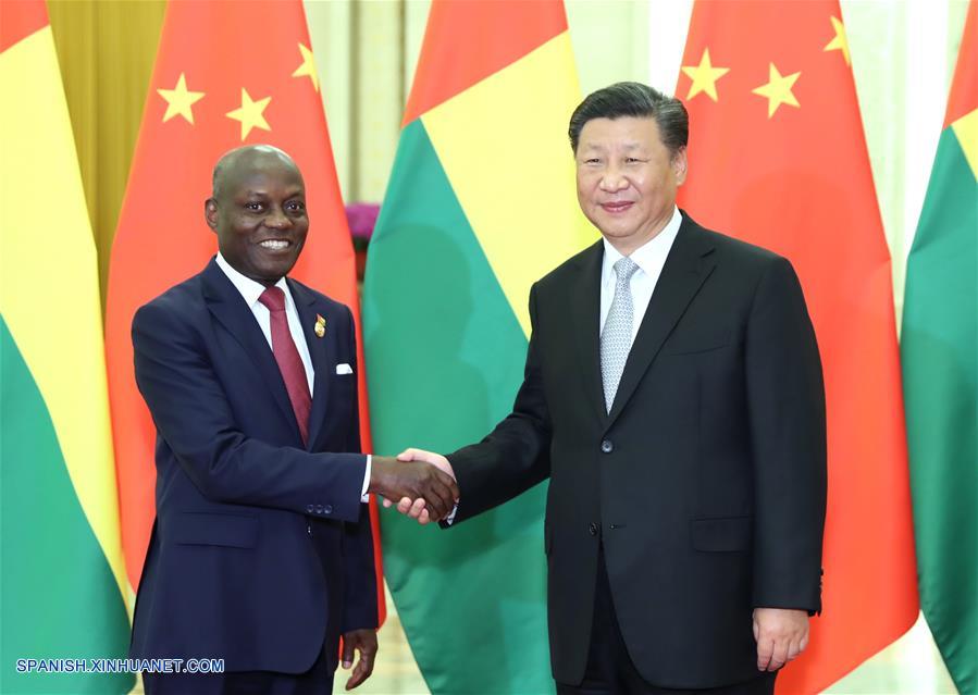 Xi se reúne con presidente de Guinea-Bissau