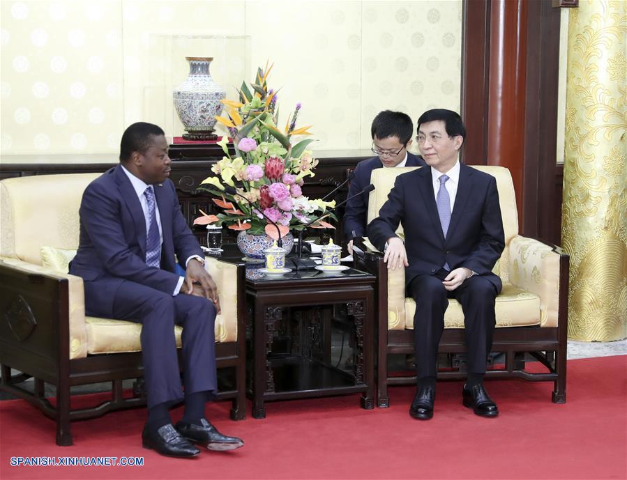 Importante funcionario chino se reúne con presidente de Togo