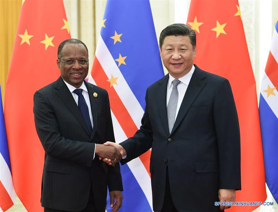 Xi Jinping se reúne con primer ministro de Cabo Verde