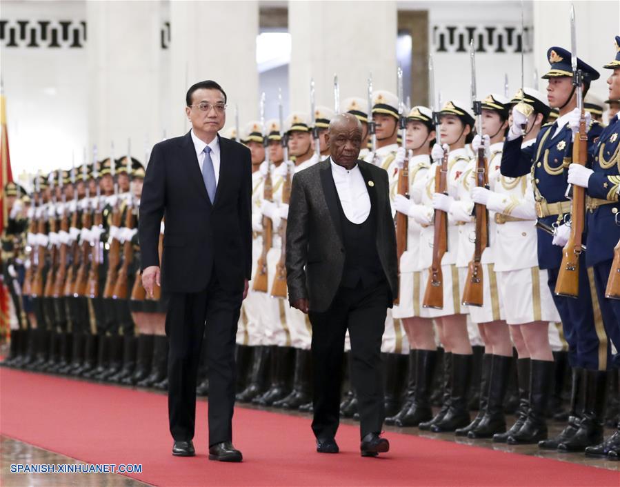 Primer ministro chino conversa con homólogo de Lesoto