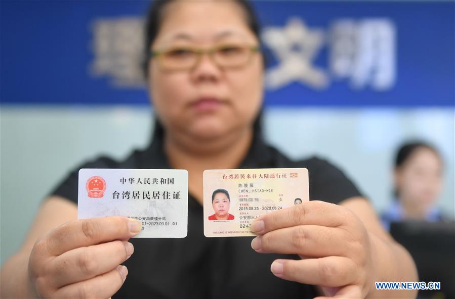 Otorgan permisos de residencia a taiwaneses que viven en China continental