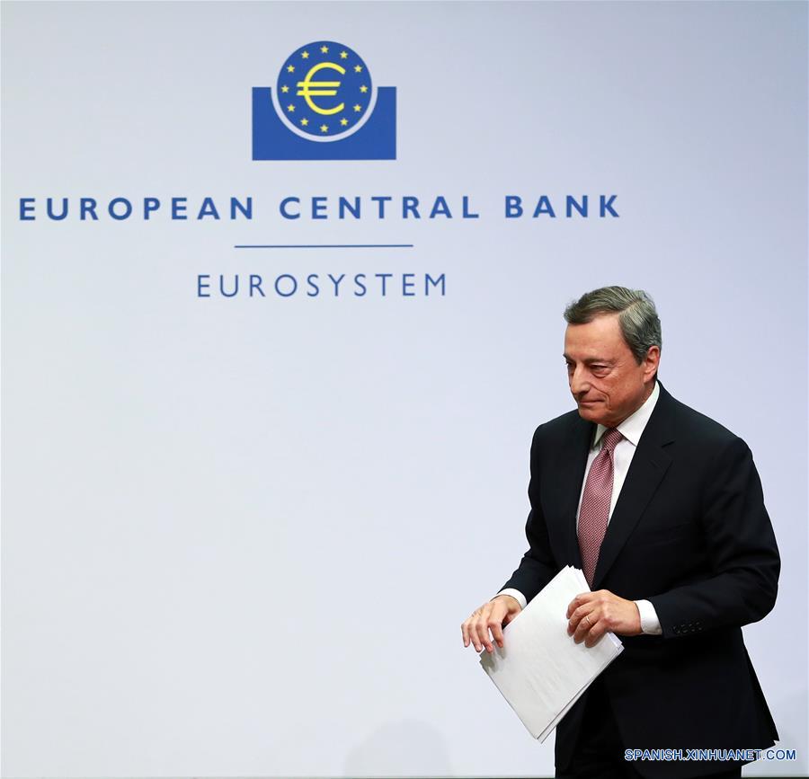 BCE mantiene tasas de interés sin cambio