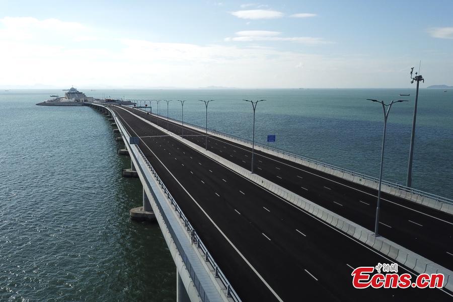 El puente Hong Kong-Zhuhai-Macao soporta el súper tifón Mangkhut