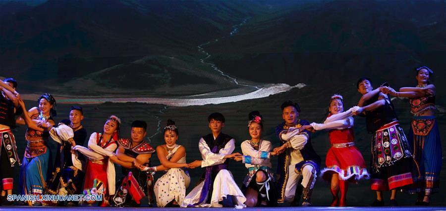 Celebración del Festival de Medio Otoño chino 2018 en Katmandú, Nepal