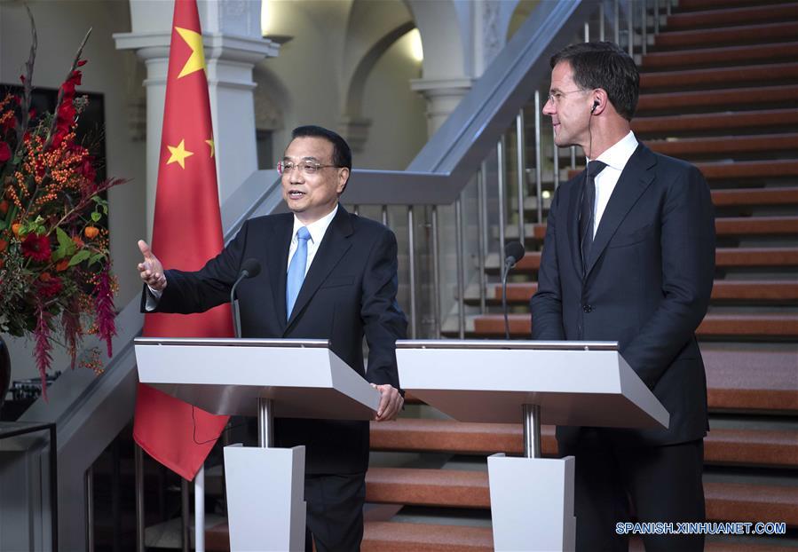 RESUMEN: China y Holanda piden libre comercio contra proteccionismo