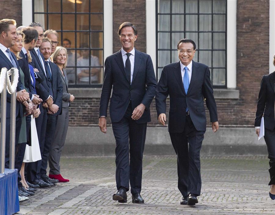 China y Holanda dan "zancadas" en relaciones bilaterales