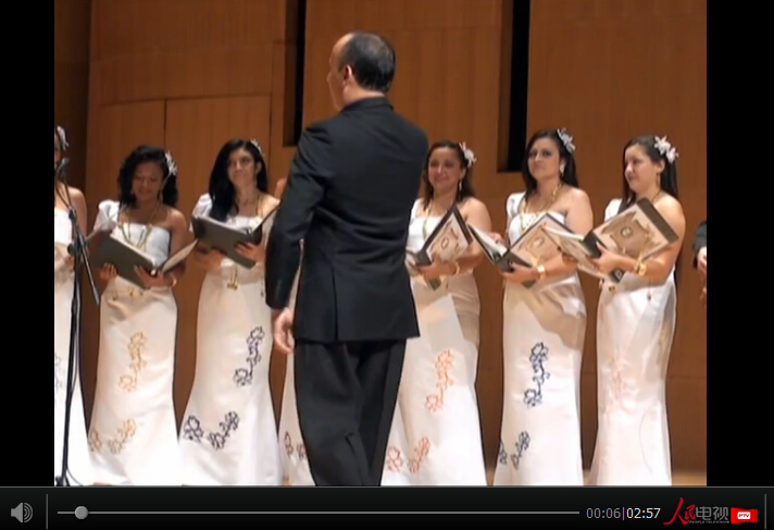 Coro Polifónico del Centro Regional Universitario Veraguas de Panamá se presenta por primera vez en China