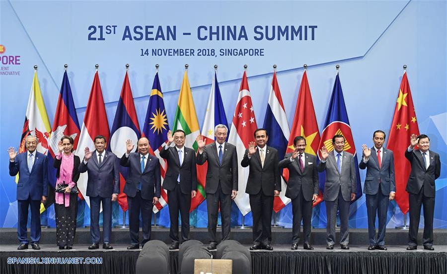 Premier chino insta a elevar nivel de asociación estratégica China-ASEAN