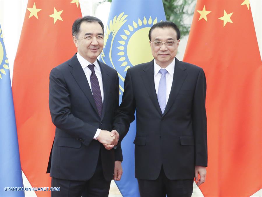 China y Kazajistán prometen alinear estrategias de desarrollo