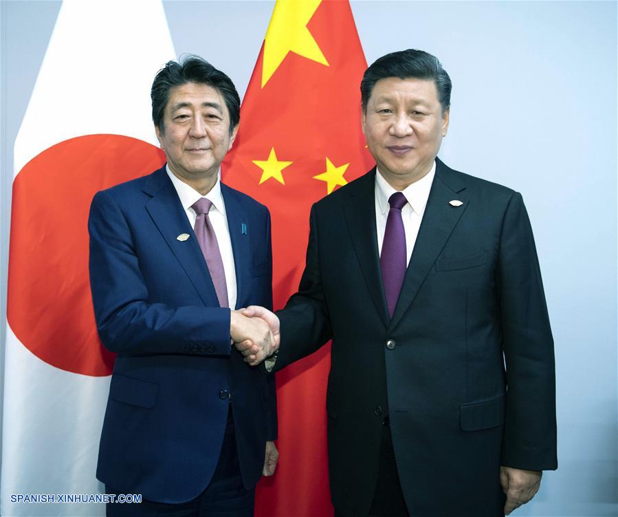 China y Japón acuerdan acelerar negociaciones sobre acuerdos regionales de libre comercio