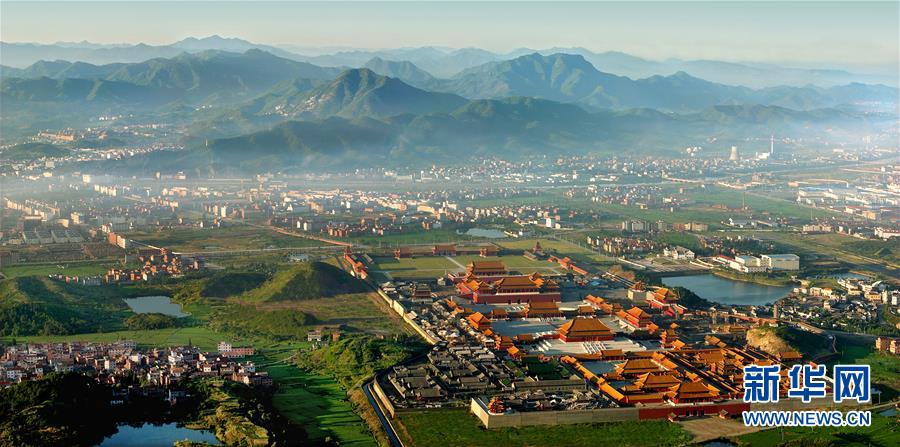Vista aérea de los Estudios Hengdian (Foto de archivo / Agencia de Noticias Xinhua)