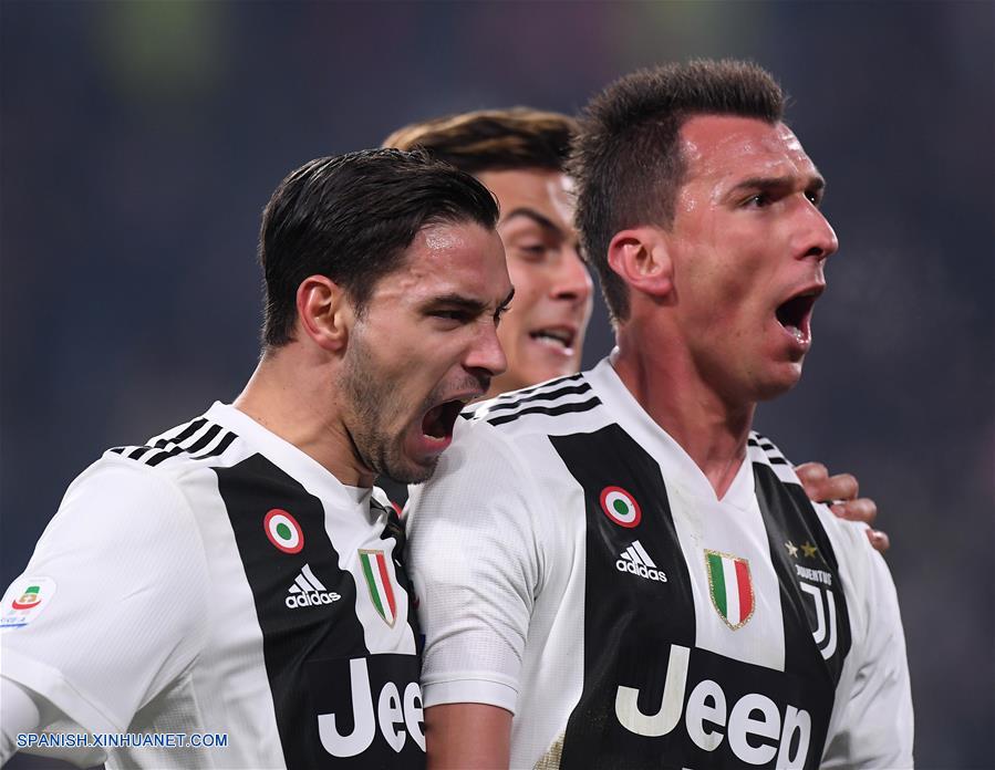 Fotos de partido correspondiente a la Serie A italiana: Juventus VS Inter de Milan