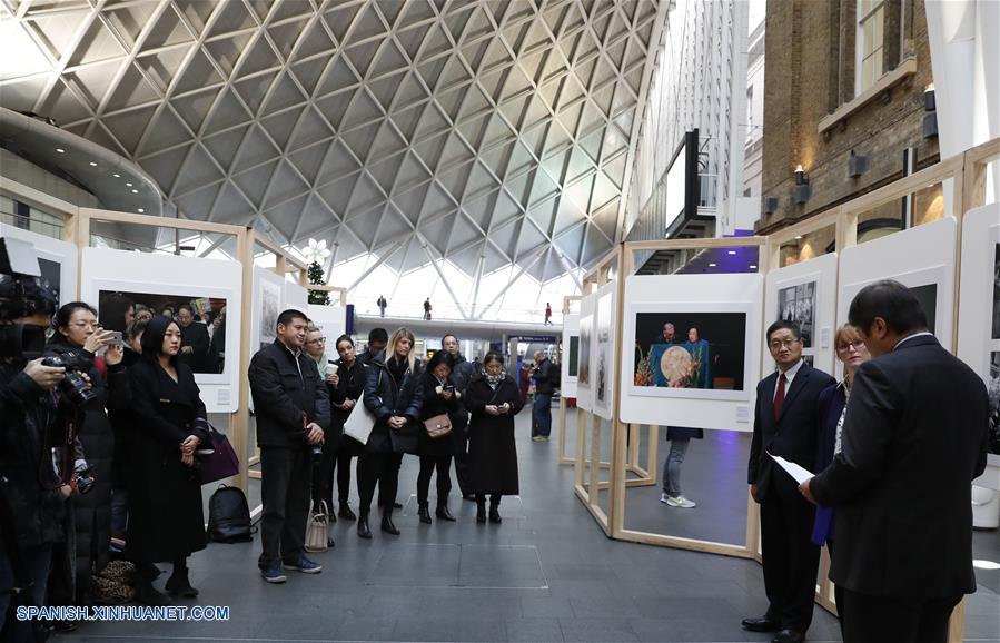 Inauguran exposición fotográfica en Londres para conmemorar 40 años de reforma y apertura de China