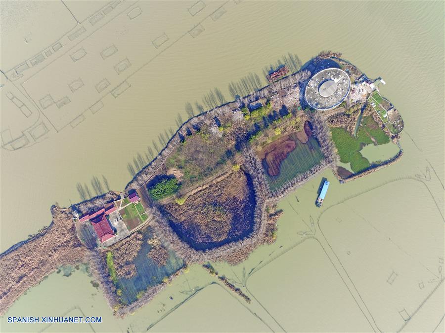 Jiangsu: Vista aérea del paisaje del Lago Hongze