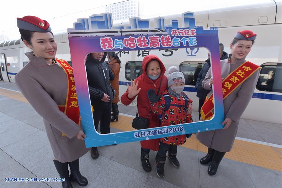 Tren de alta velocidad empieza a circular en región más fría de China
