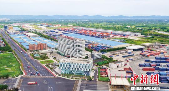 Chengdu construirá el primer puerto-ferroviario inteligente y totalmente automatizado de China