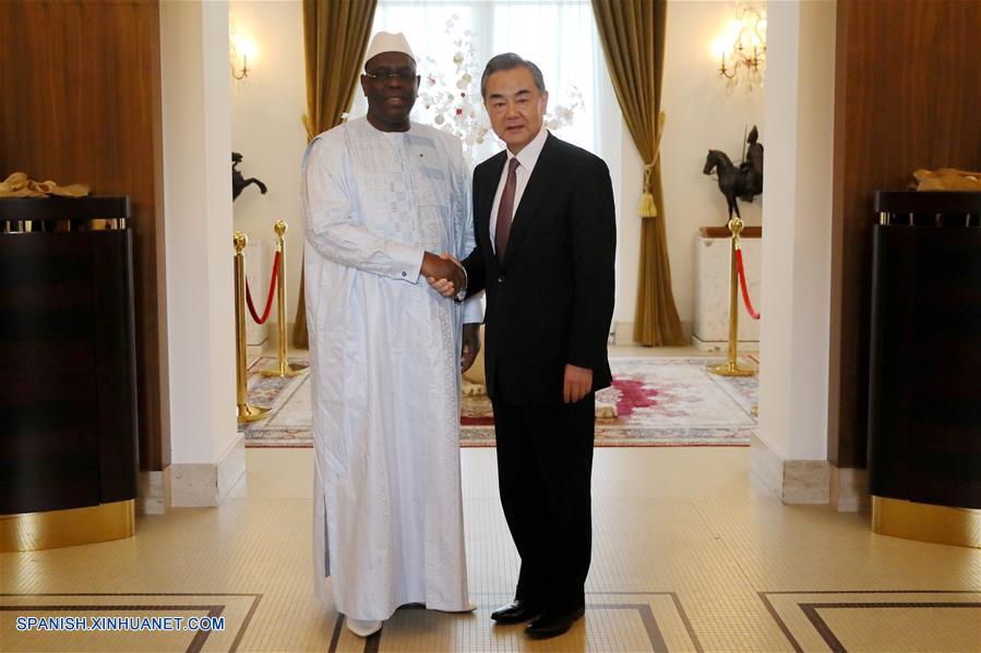 Senegal confía en potenciar cooperación con China, dice presidente Sall