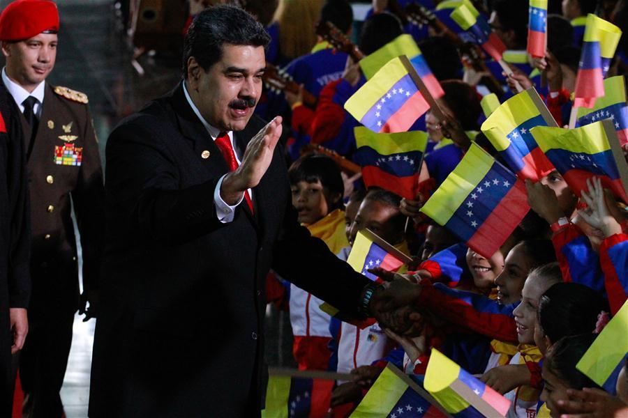 Maduro presta juramento para un nuevo período presidencial