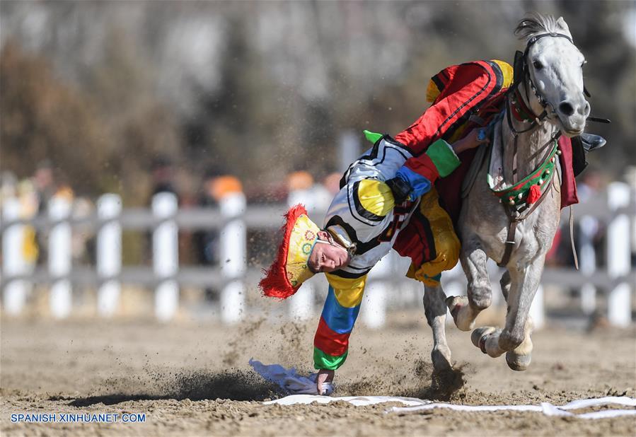 Tíbet: Se lleva a cabo carrera de caballos para celebrar el Año Nuevo tibetano en Lhasa