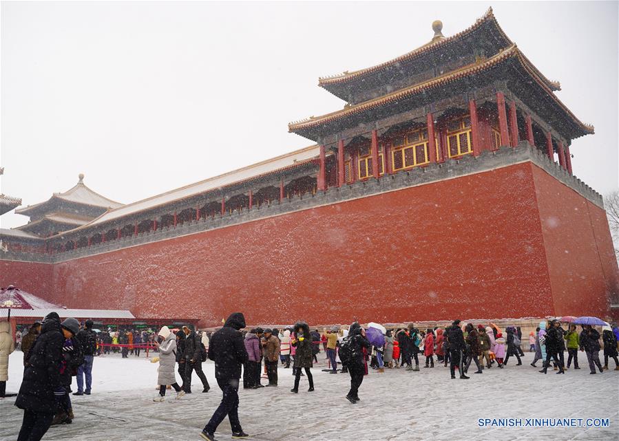 Llega la nieve a Beijing después de vacaciones de Fiesta de Primavera