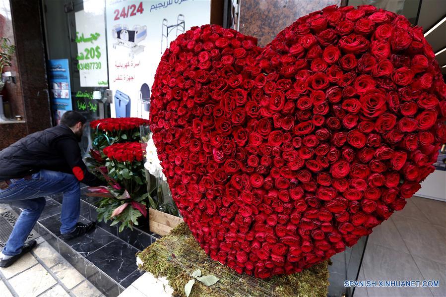 Se celebra el Día de San Valentín en todo el mundo