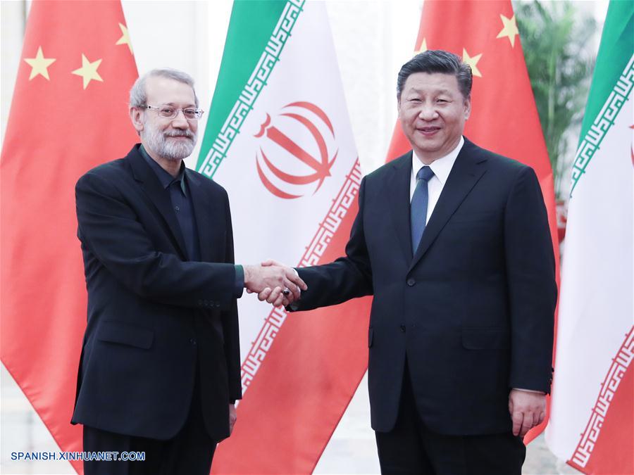 Presidente chino se reúne con titular de Parlamento iraní en Beijing