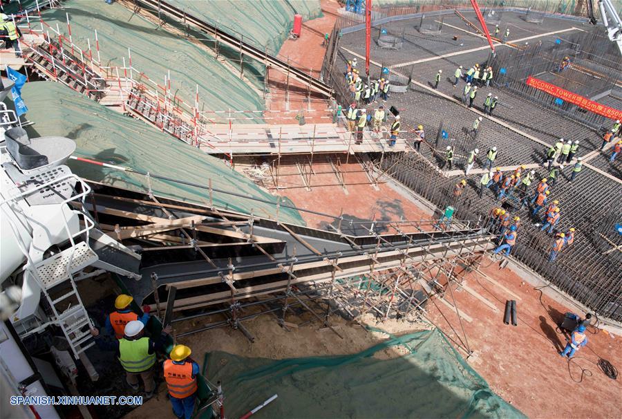 Primer Ministro Egipcio Elogia Construccion De Torre De Negocios Por Compania China 5