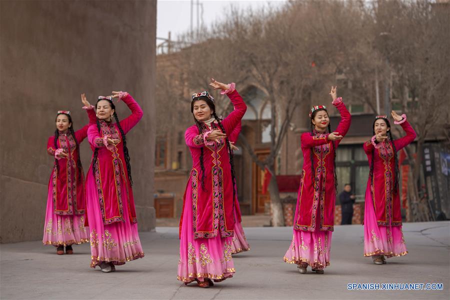 Xinjiang ha recibido a más de 3 millones de turistas en vacaciones de la Fiesta de Primavera