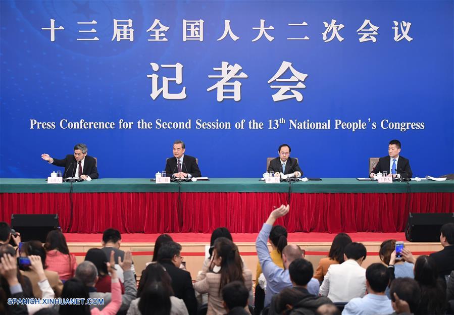 (Dos sesiones) La mejora de las relaciones China-Japón satisface intereses comunes de los dos pueblos