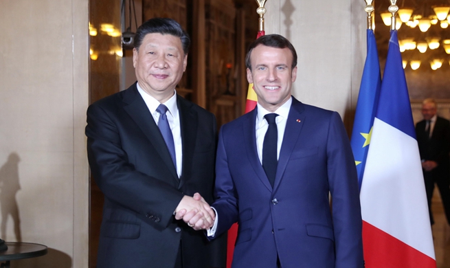 Xi se reúne con Macron sobre mantenimiento de las relaciones sanas entre China y Francia
