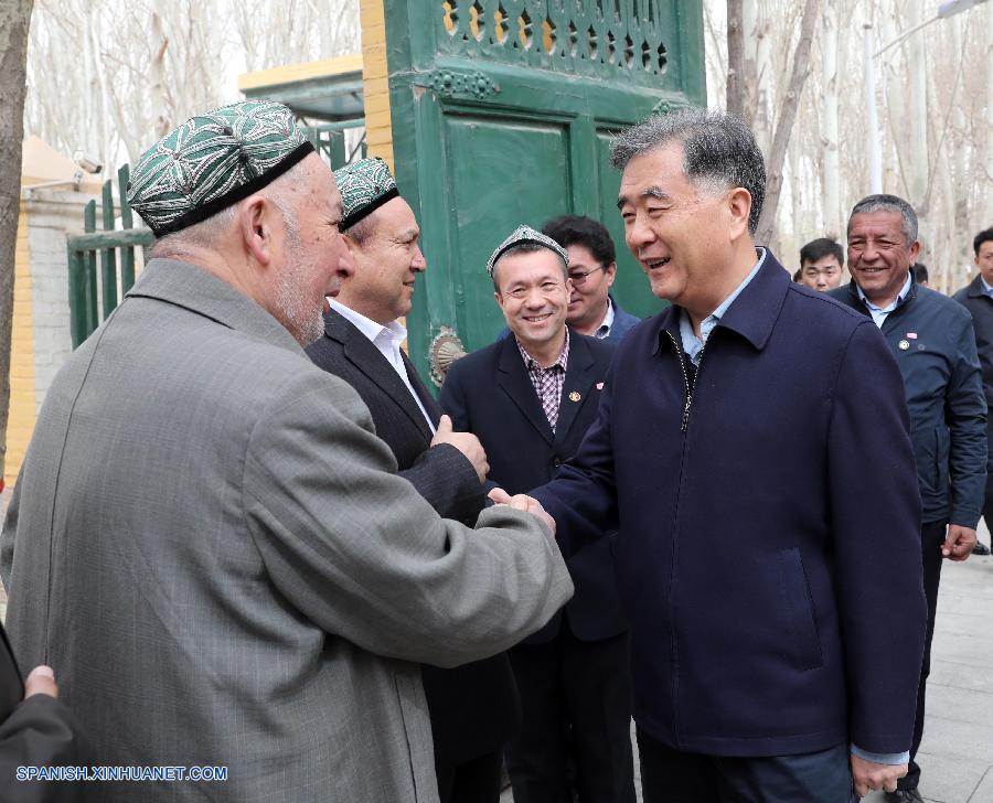 Máximo asesor político subraya estabilidad y solidaridad en Xinjiang