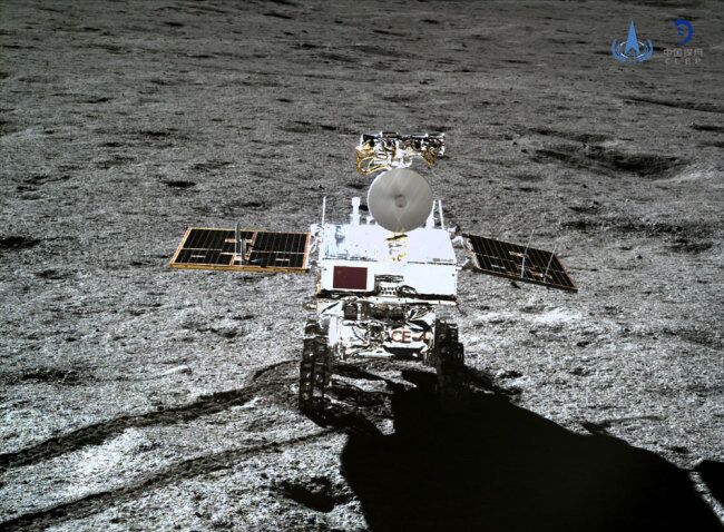 Explorador lunar de China recorre más de 170 metros en cara oculta de Luna