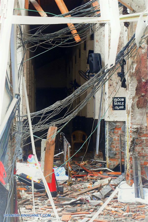Suman 228 muertos y 450 heridos por múltiples explosiones en Sri Lanka