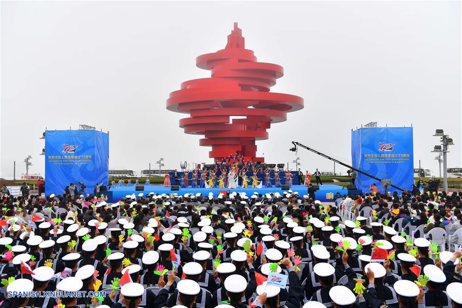 China celebra 70º aniversario de su Armada con interpretación de música militar