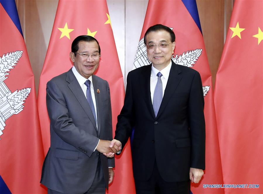 Primer ministro chino se reúne con su homólogo camboyano