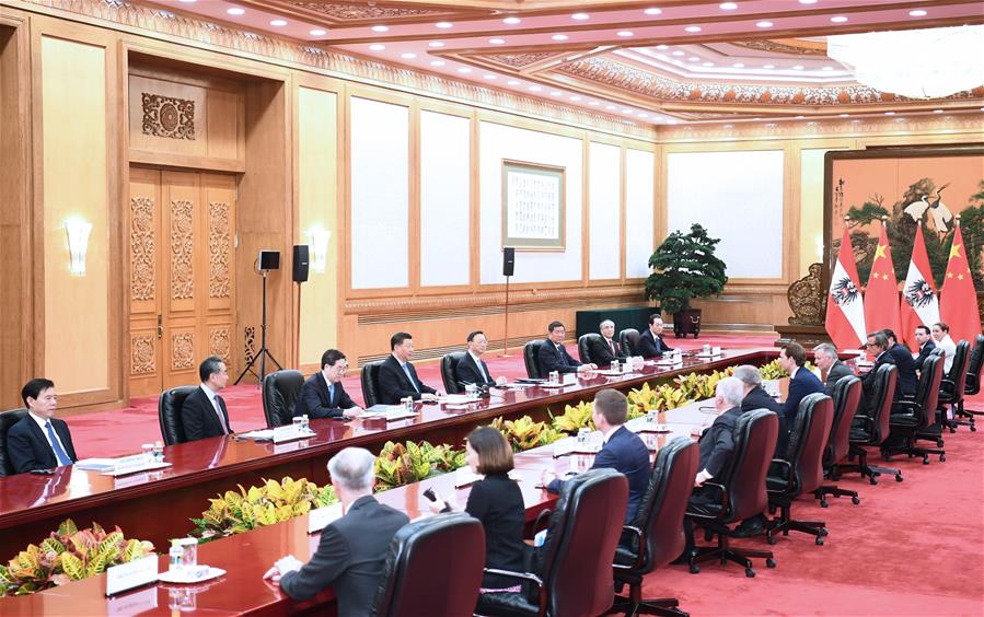 Xi Jinping se reúne con canciller austriaco
