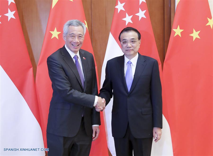 Primer ministro chino se reúne con su homólogo singapurense