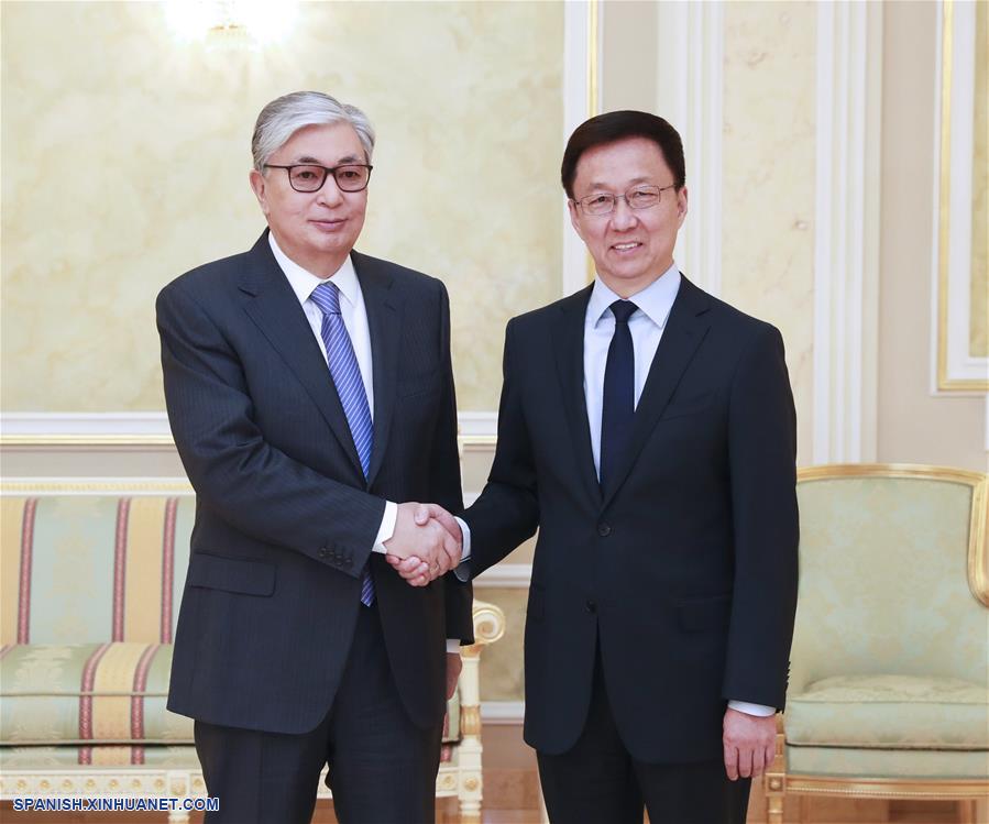 Vicepremier chino asiste a foros en Kazajistán