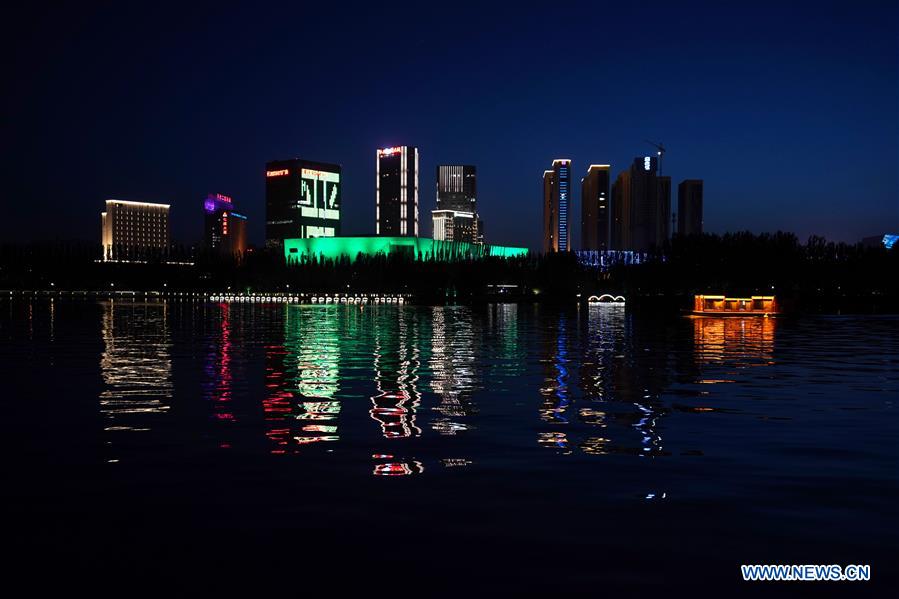 Vista nocturna de Taiyuan, Shanxi