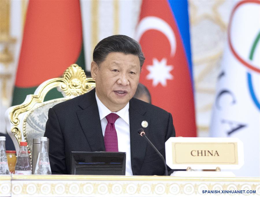 El presidente chino, Xi Jinping, pronuncia un discurso en la V Cumbre de la Conferencia sobre Interacción y Medidas de Construcción de Confianza en Asia (CICA, siglas en inglés), en Dushambé, Tayikistán, el 15 de junio de 2019. (Xinhua/Xie Huanchi)