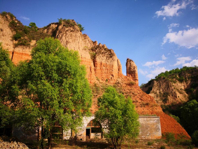 Geoparque de Tierra Roja de Heimapo, Liulin, provincia de Shanxi.  [Foto: chinadaily.com.cn/Wang Fengyun ]