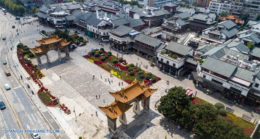 Yunnan: Vista aérea del paisaje en Kunming